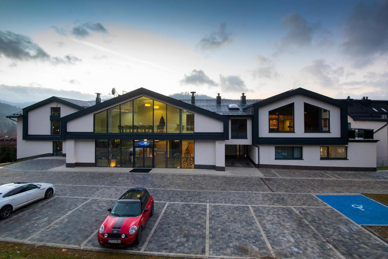Hotel Jarzebata 3*